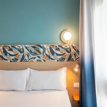 Adagio Access La Aparthotel 3*