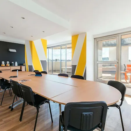 Adagio Access La