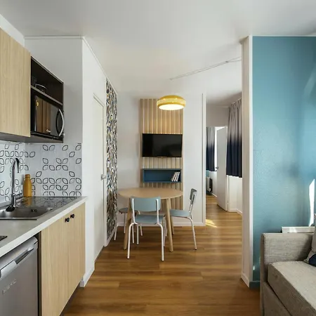 Aparthotel Adagio Access La 3*