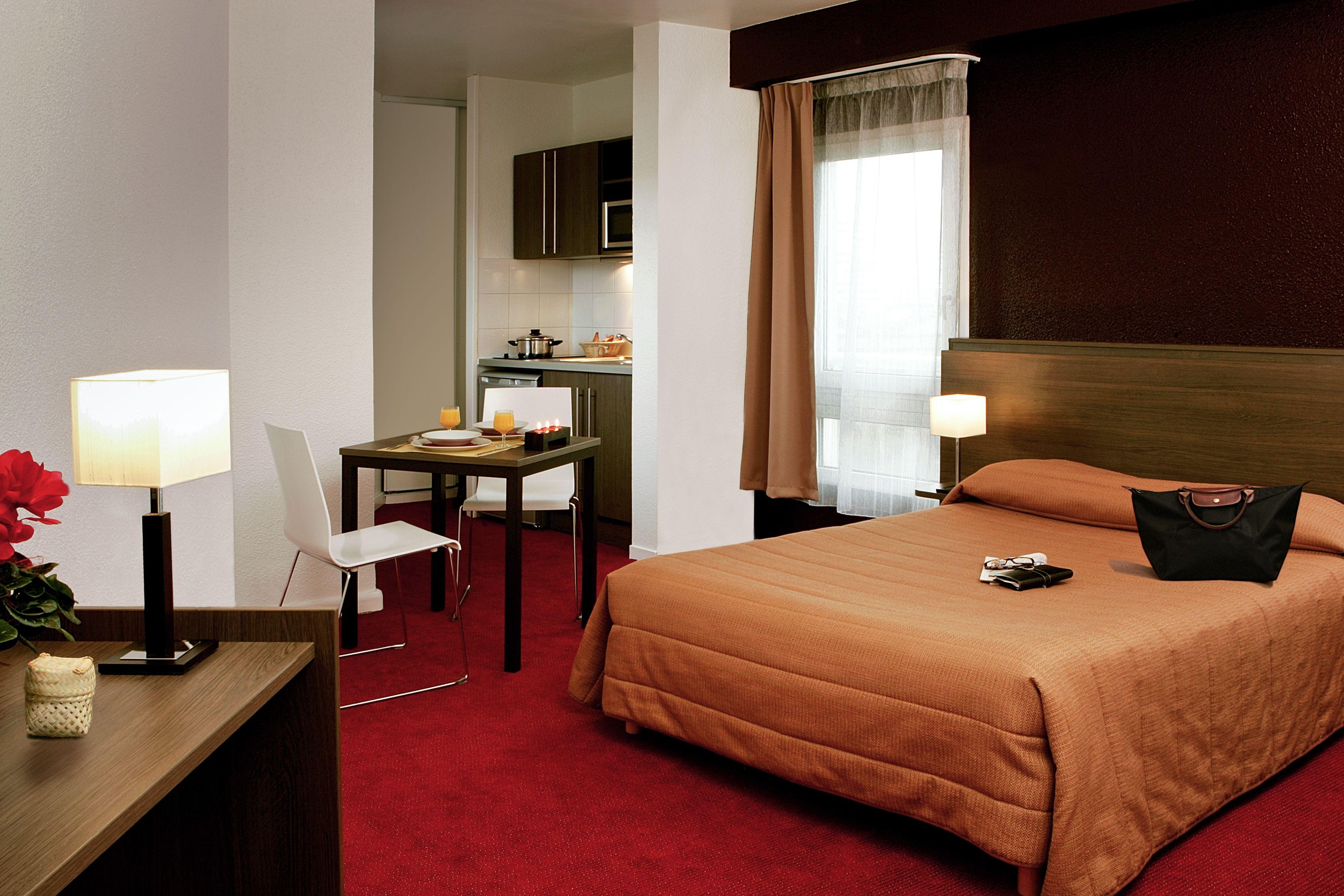 Aparthotel Adagio Access La 3*